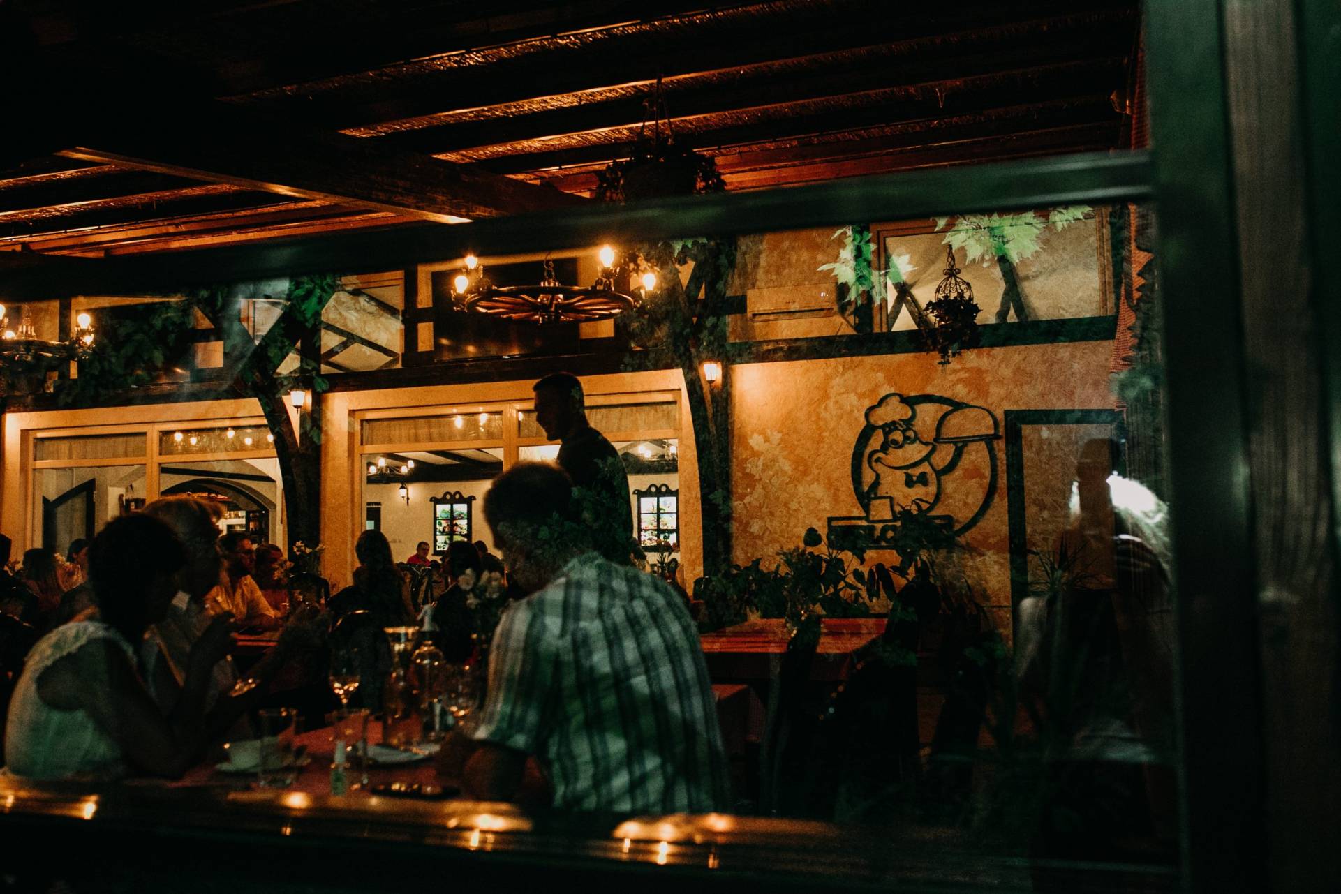 DunaPart étterem hangulat